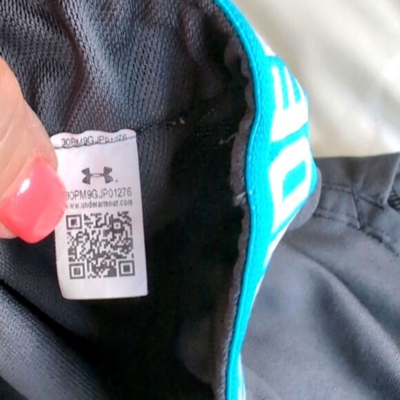 Under Armour Workout Shorts Women's Size Small - Picture 4 of 8